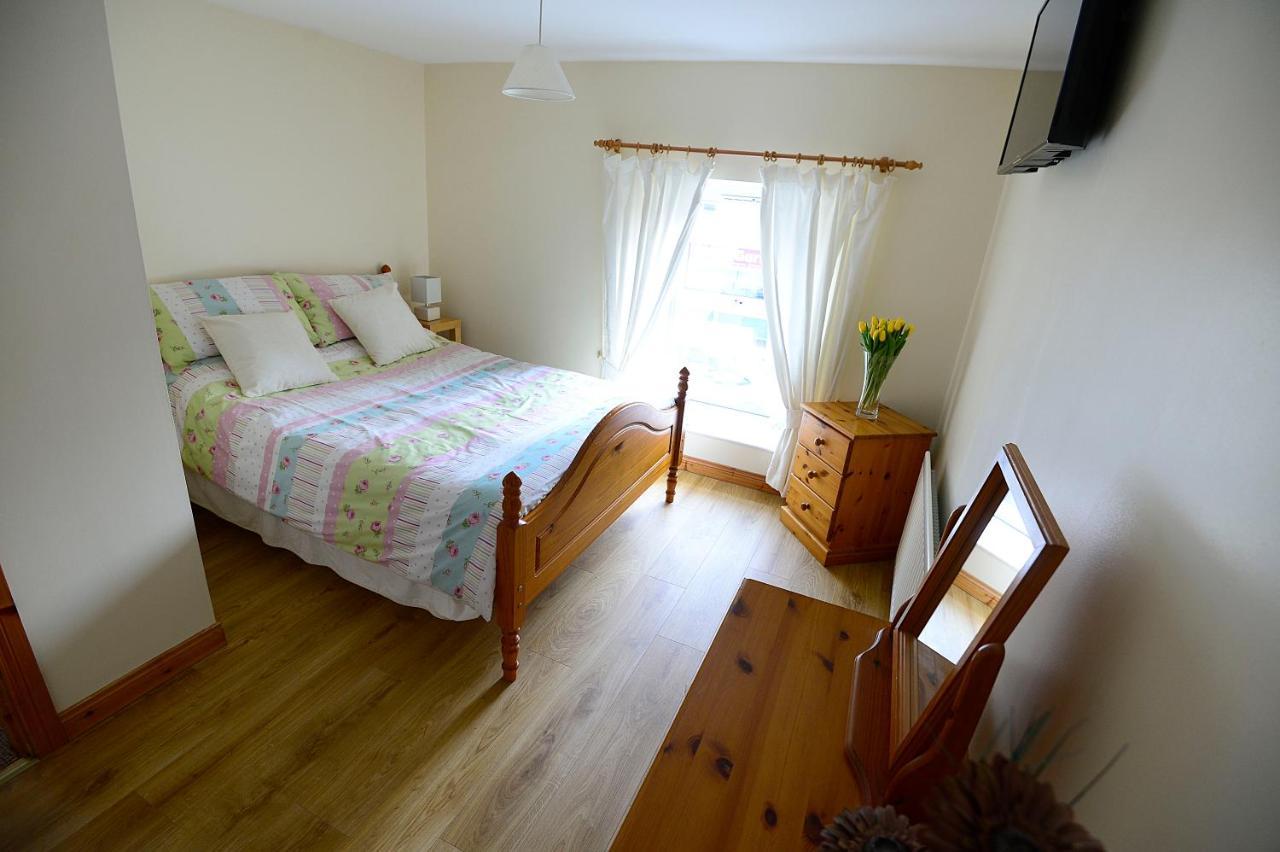 Village Cottage Bushmills Exterior foto
